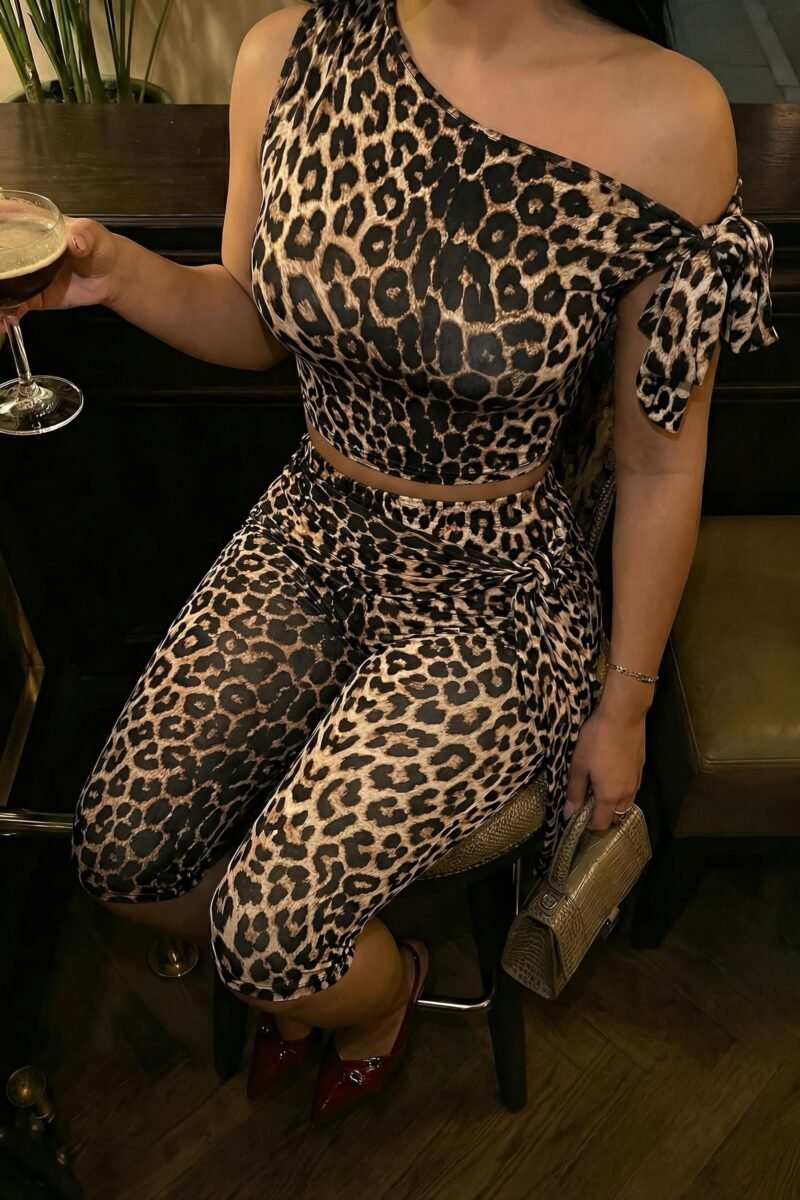 Cheetah nova capri set